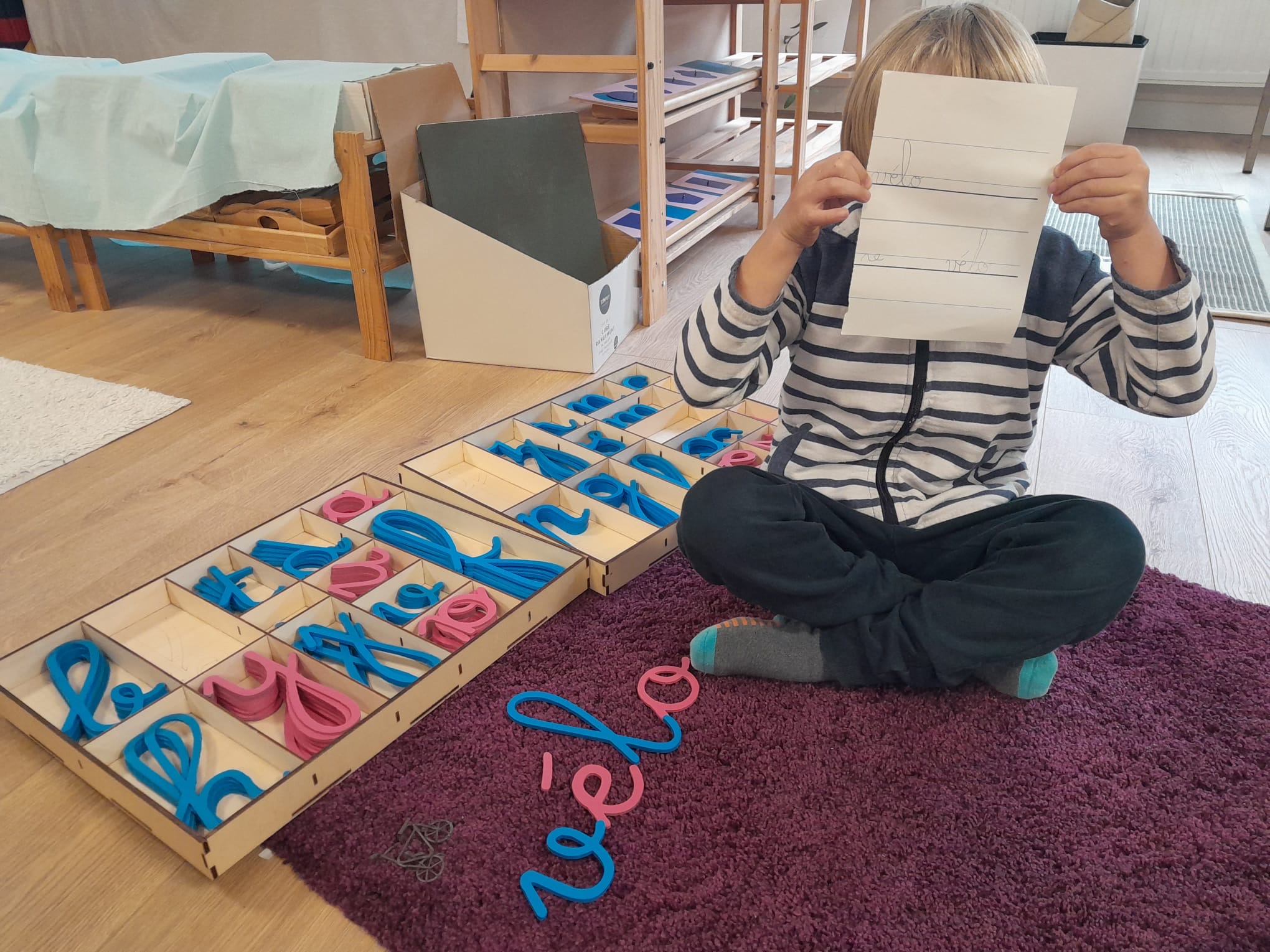 ateliers-enfants-montessori-epinal-langage